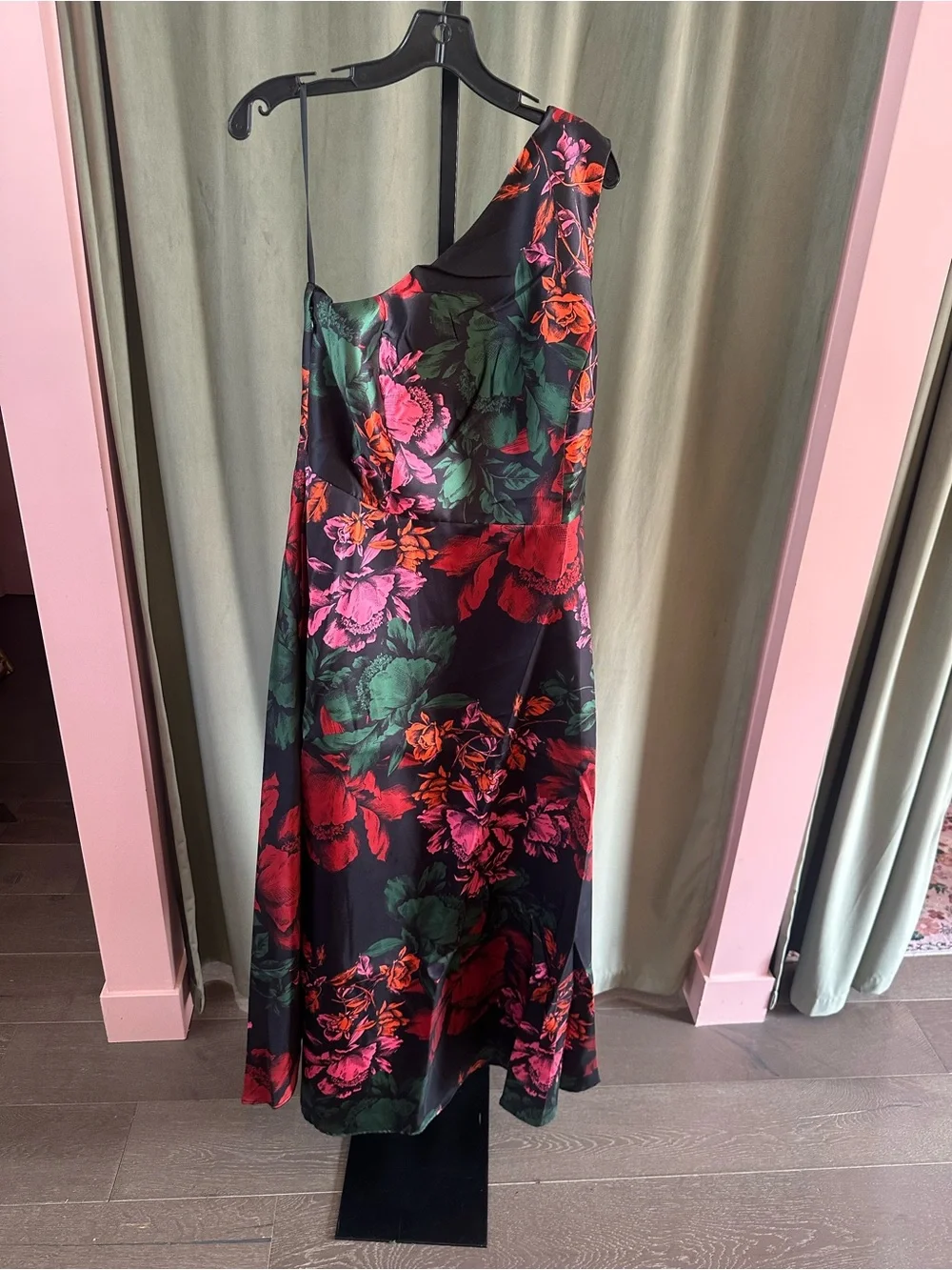 Hutch Cassandra One-Shoulder Black Floral Maxi Dress - Picture 2 of 7